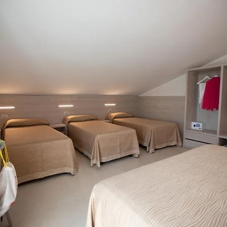 Szálloda Palace Magnolia 3*