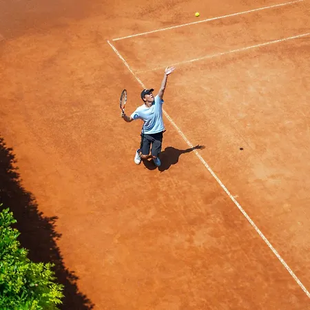 Palace Magnolia Szálloda