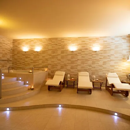 Szálloda Palace Magnolia