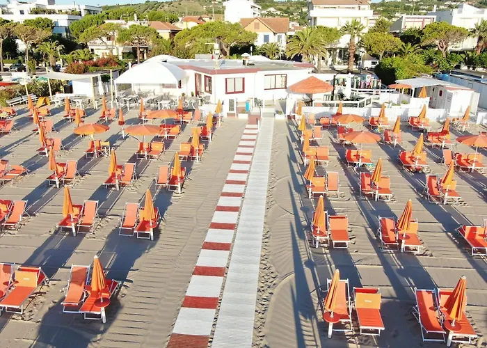 Palace Magnolia Szálloda 3*